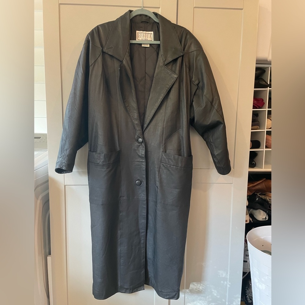 Black Classic Full length leather trench by bb Dakota pret a porter
